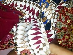 again fuck,cum  Aunty's lungi Textil Motif Batik AYU 526