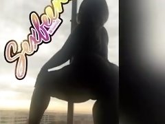 Sexfeene giving the view of a lifetime with that phat ass !!!