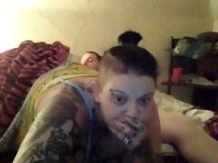Fat amateur brunette satisfies her hunger for cock on webcam